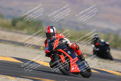 media/Nov-12-2023-SoCal Trackdays (Sun) [[5d1fba4e7d]]/Turn 14 (1035am)/